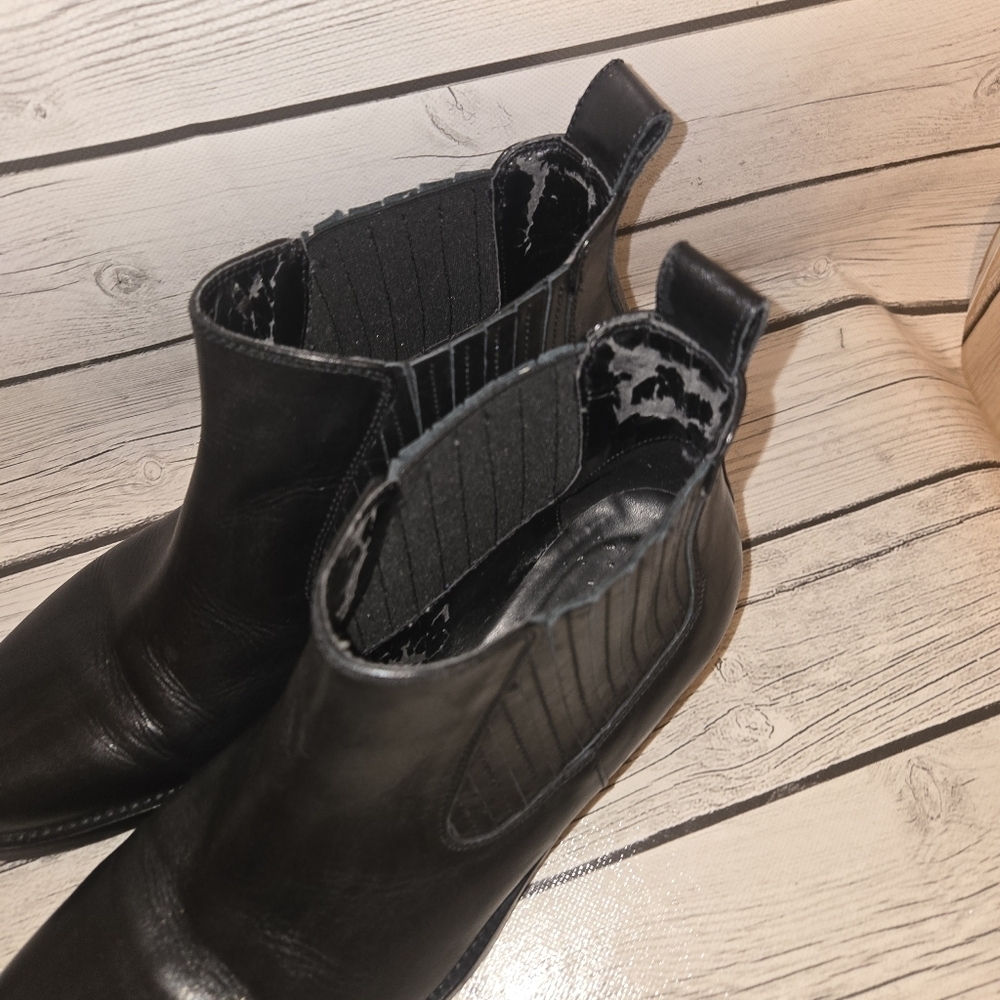 Coach and Four Kisha black Chelsea boots Sz 9.5 - Picture 7 of 7